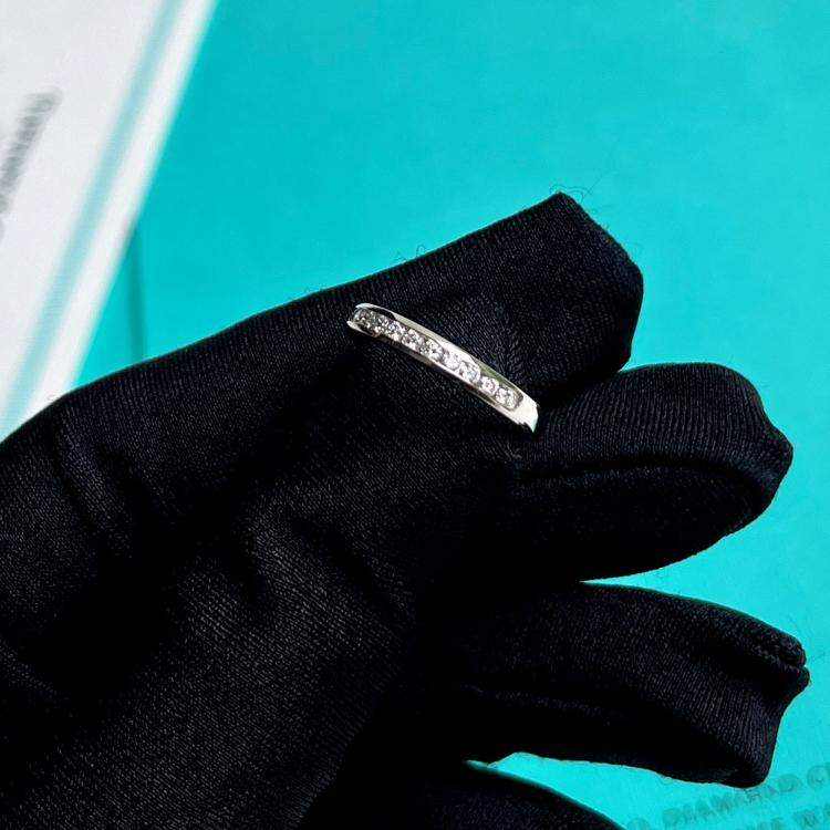 Pre Owned Tiffany Platinum Full Diamond Eternity Band Ring EU 49