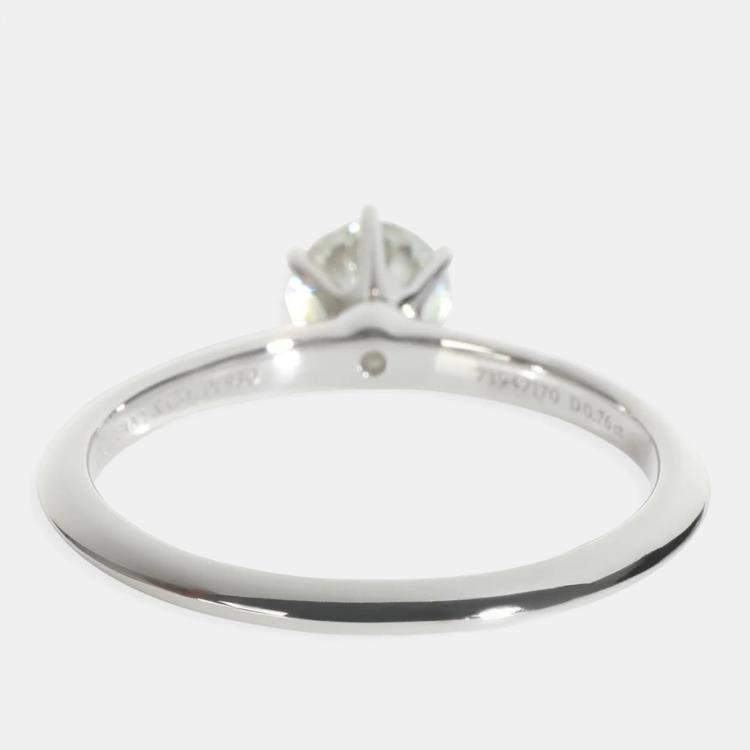 Pre Owned Tiffany & Co. Platinum 0.76 ct Round Brilliant Diamond Engagement Ring EU 58.5