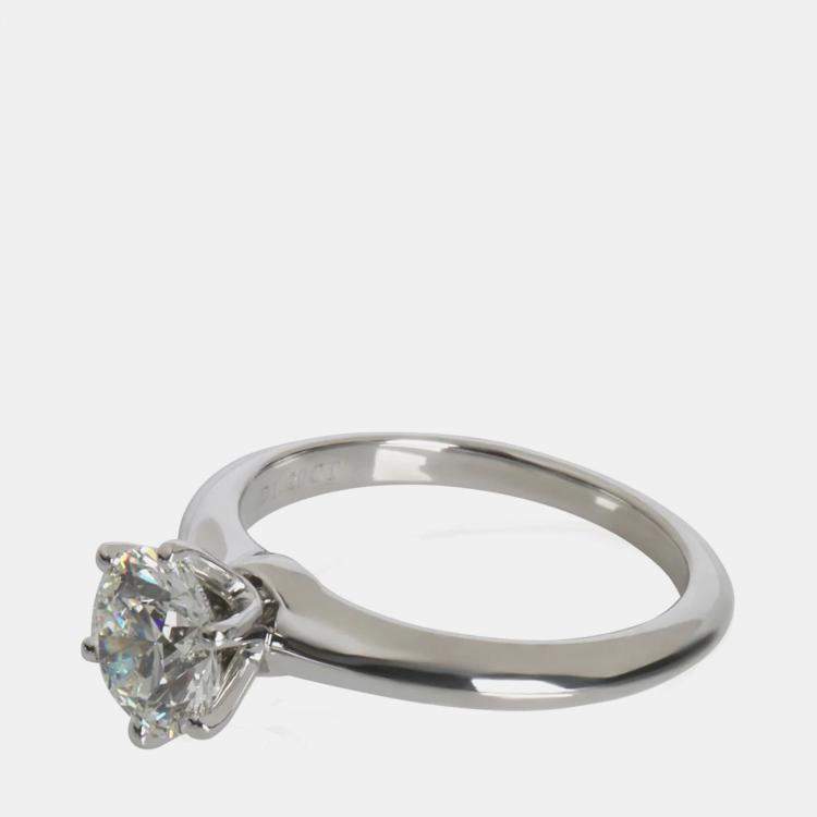 Pre Owned Tiffany & Co. Platinum and Diamond Solitaire Ring EU 52
