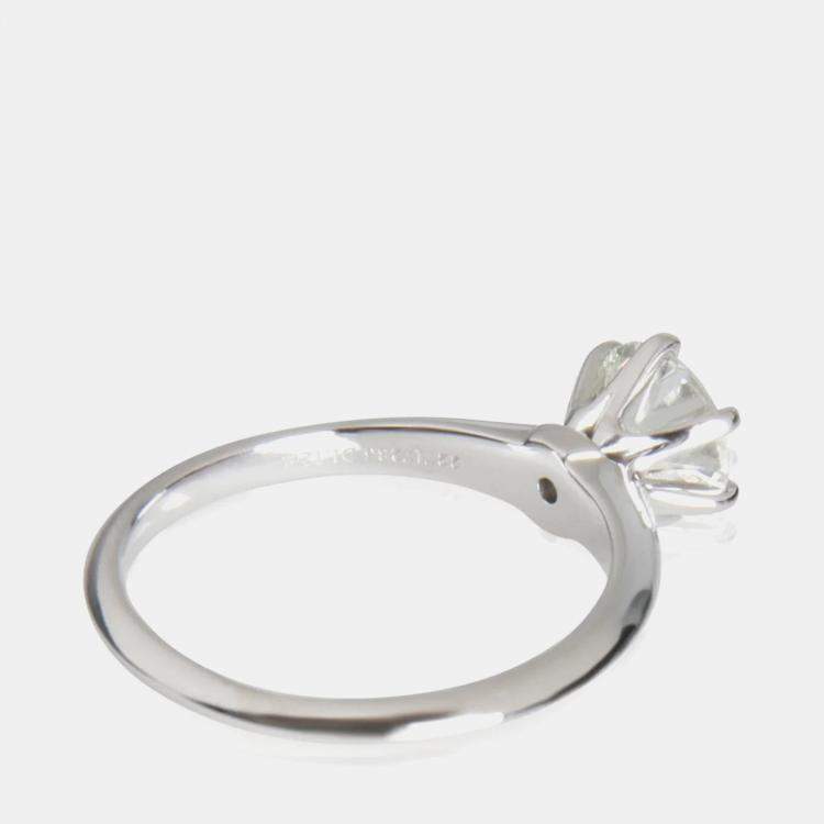 Pre Owned Tiffany & Co. 1.12 ctw Platinum and Diamond Engagement Ring EU 52