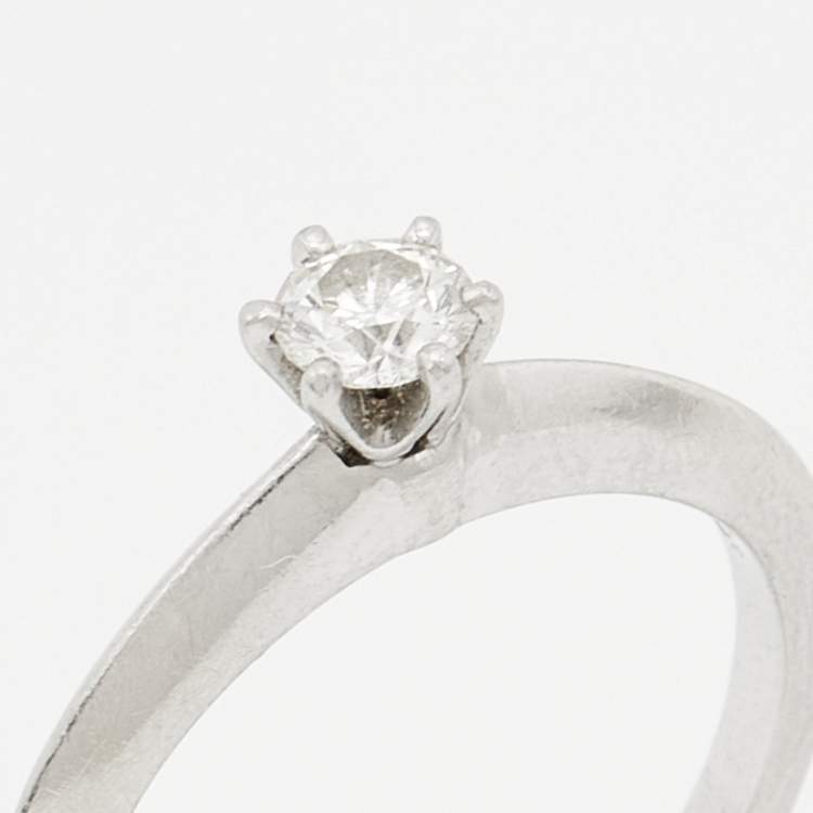 Pre Owned Tiffany & Co. Diamond Platinum Solitaire Engagement Ring Size 48