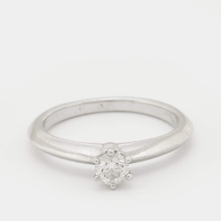 Pre Owned Tiffany & Co. Diamond Platinum Solitaire Engagement Ring Size 48
