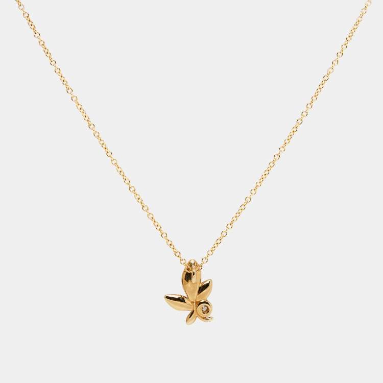 مملوكة مسبقًا Tiffany & Co. Paloma Picasso Olive Leaf Diamond 18k Yellow Gold Pendant Necklace