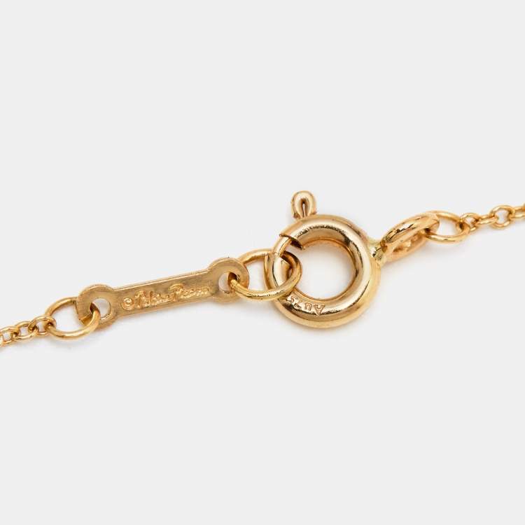 مملوكة مسبقًا Tiffany & Co. Paloma Picasso Olive Leaf Diamond 18k Yellow Gold Pendant Necklace