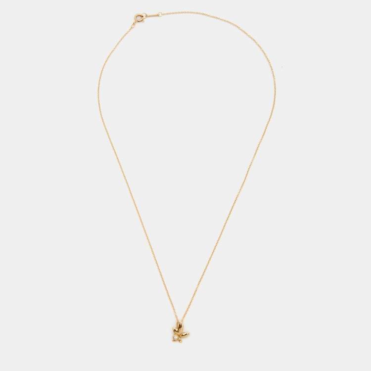 مملوكة مسبقًا Tiffany & Co. Paloma Picasso Olive Leaf Diamond 18k Yellow Gold Pendant Necklace