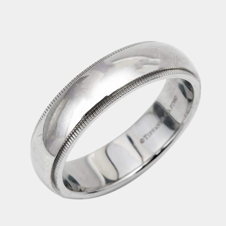 Pre Owned Tiffany & Co. Milgrain Platinum Wedding Band Ring Size 64