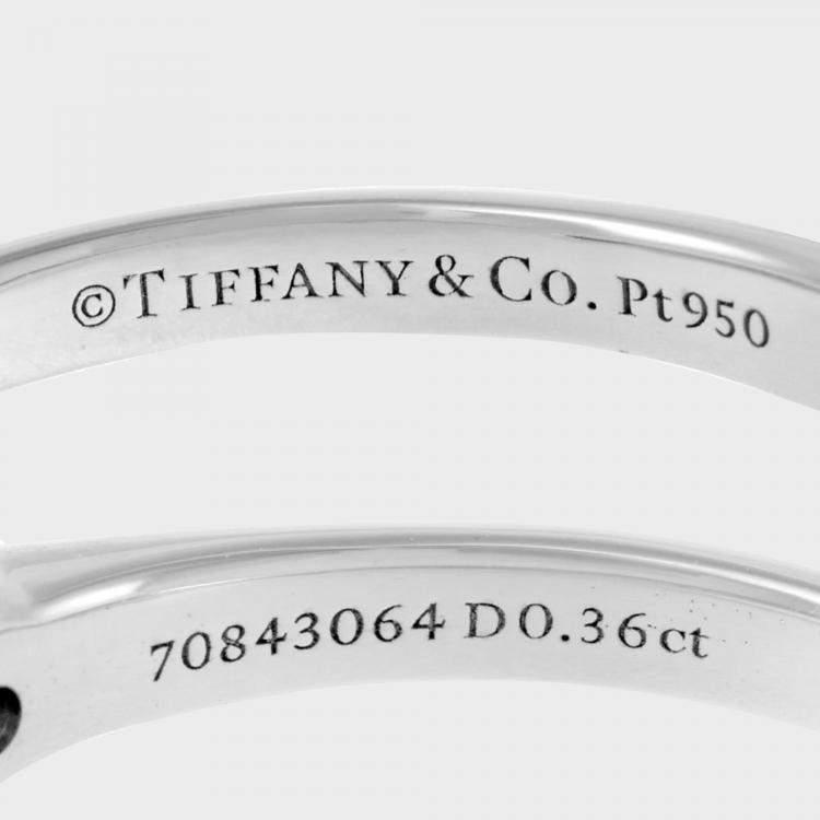 Pre Owned Tiffany & Co. Platinum and Diamond Solitaire Engagement Ring EU 49