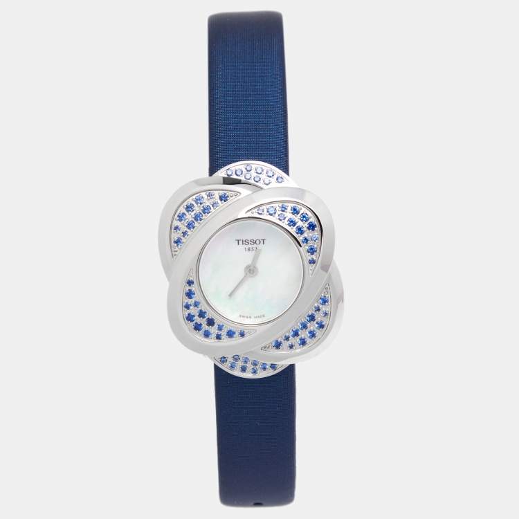 Pre Owned Tissot Mother of Pearl Stainless Steel Satin Precious Flower T03.1.235.80 Women's Wristwatch 30 mm