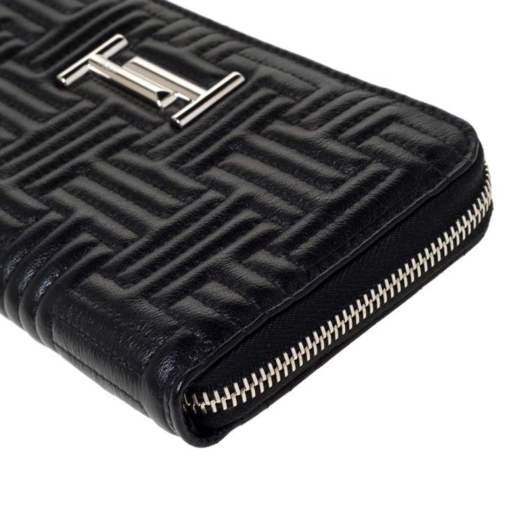 Pre Owned Tod's Black Leather Zip Around Continental Wallet