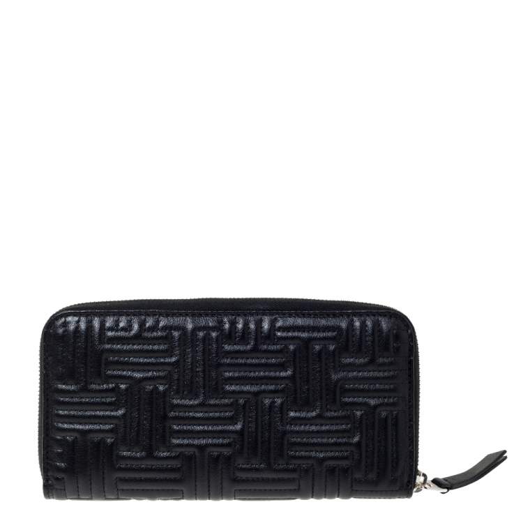 Pre Owned Tod's Black Leather Zip Around Continental Wallet