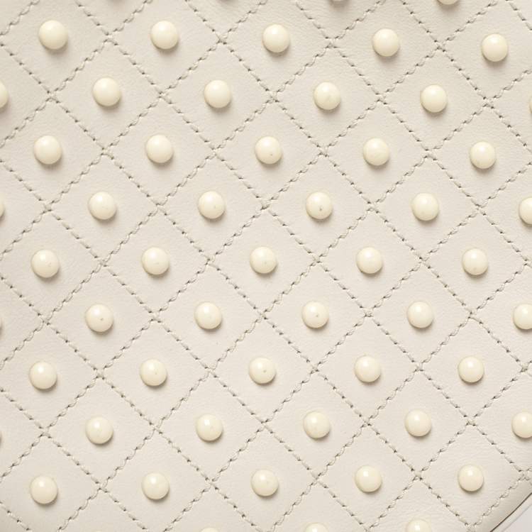 Pre Owned Tod's White Leather Round Gommini Crossbody Bag