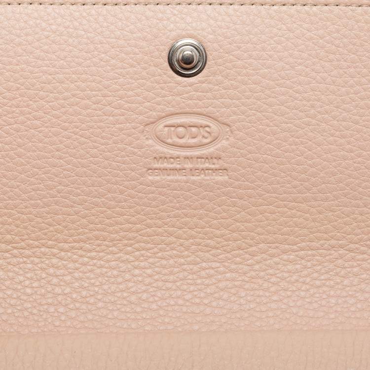 Pre Owned Tod's Black Leather Logo Flap Wallet 