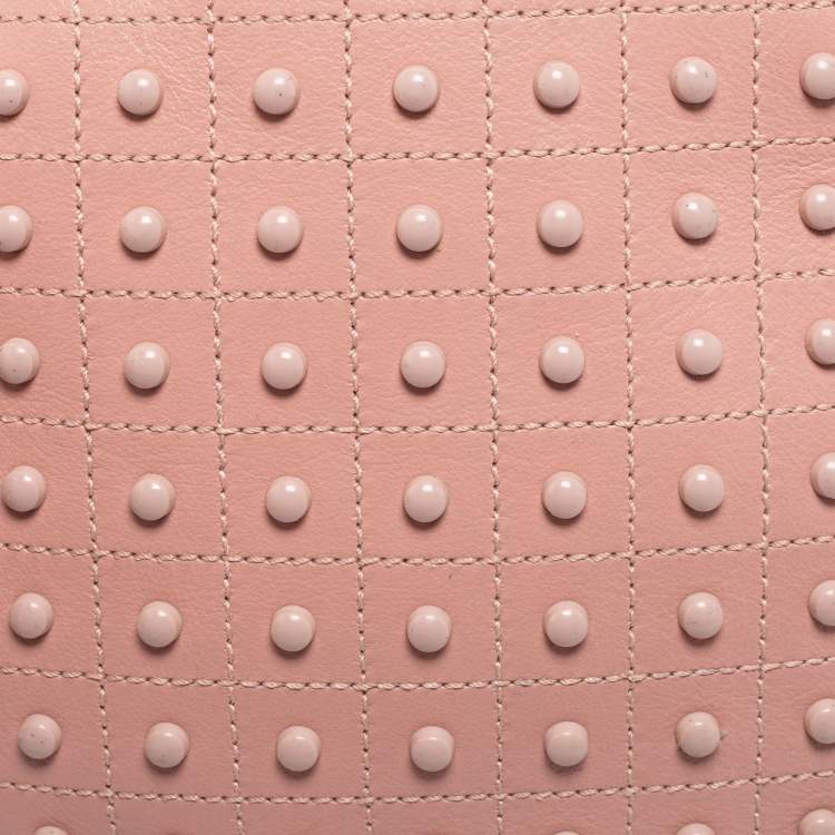 Pre Owned Tod's Pink Leather Round Gommini Crossbody Bag
