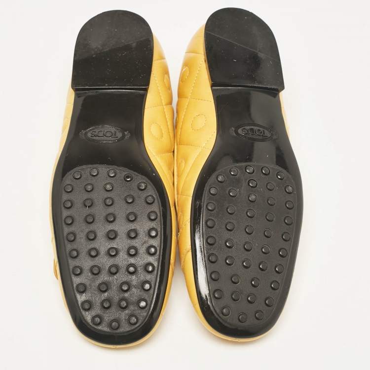 Pre Owned Tod's Yellow Quilted Leather T Buckle Ballet Flats Size 36.5