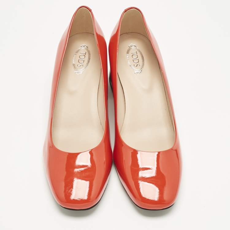 Pre Owned Tod's Red Patent Leather Block Heel Pumps Size 38.5