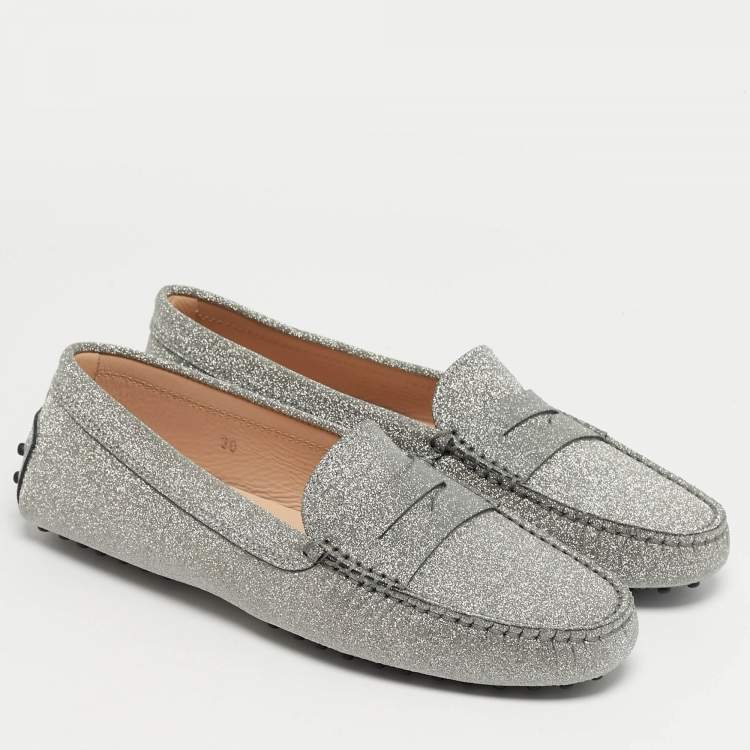 Pre Owned Tod's Silver Glitter Leather Gommini Driver Loafers Size 39