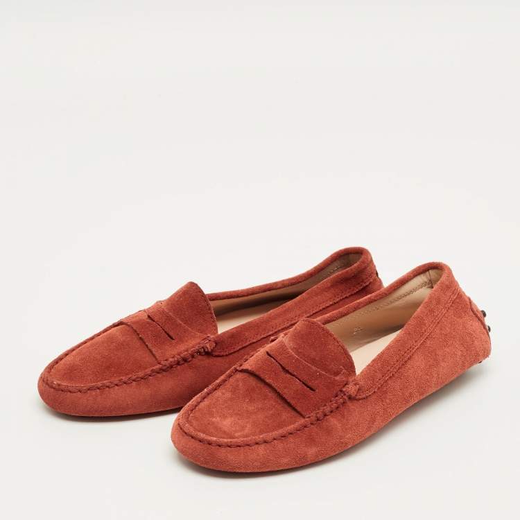 Pre Owned Tod's Red Suede Gommino Loafers Size 35