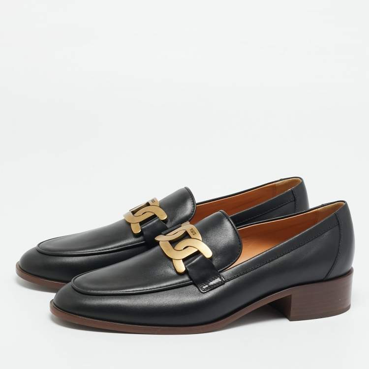 مملوكة مسبقًا Tod's Size 41 Black Leather Chain Link Detail Slip On Loafers