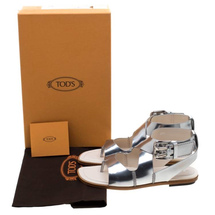 Pre Owned Tod's Metallic Silver Leather Cross Strap Flat Sandals Size 39
