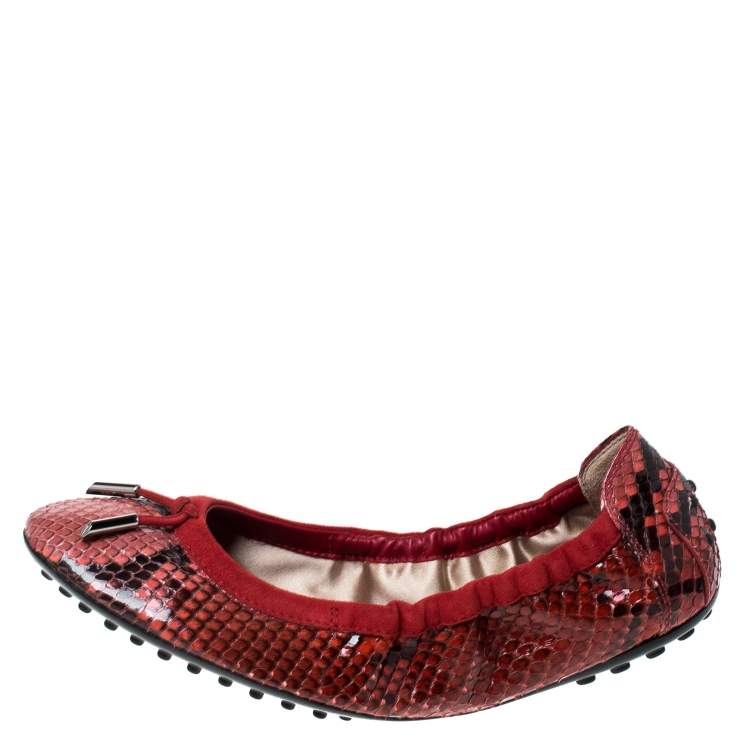 Pre Owned Tod's Red Python Leather Scrunch Ballet Flats Size 38
