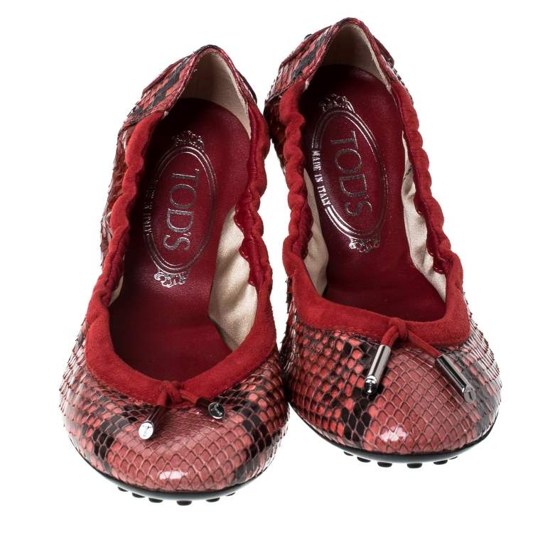 Pre Owned Tod's Red Python Leather Scrunch Ballet Flats Size 38