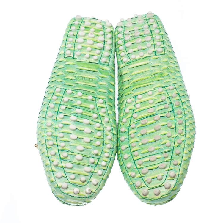 Pre Owned Tod's Green Python Gommino Bow Loafers Size 39