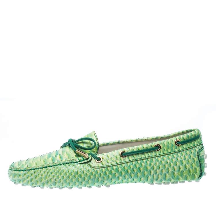 Pre Owned Tod's Green Python Gommino Bow Loafers Size 39