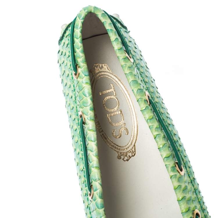 Pre Owned Tod's Green Python Gommino Bow Loafers Size 39