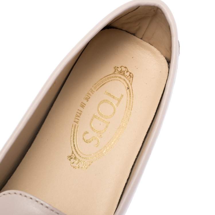 Pre Owned Tods Pale Pink Leather Fringed Loafers Size 38