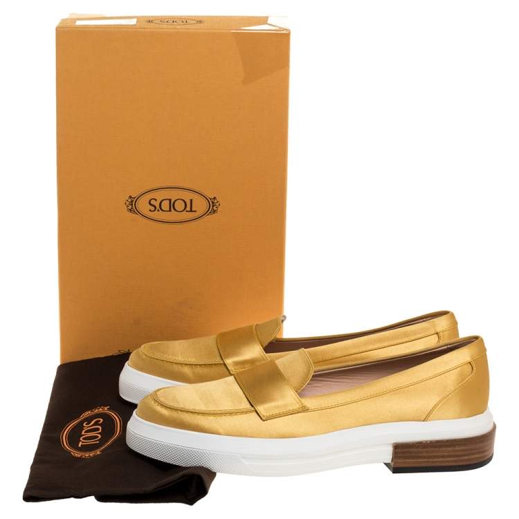 مملوكة مسبقًا Tod's Golden Satin Slip On Loafer Sneakers Size 39.5