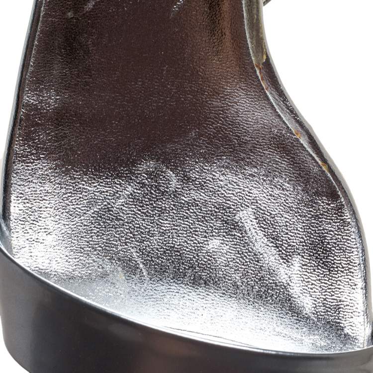 Pre Owned Tod's Silver Leather Studded Heel Ankle Strap Sandals Size 37.5