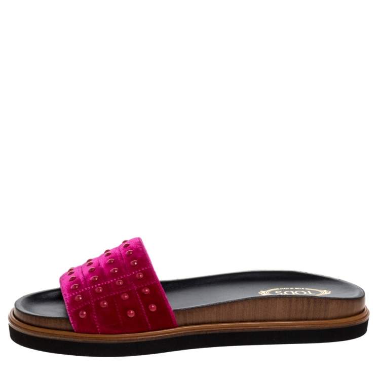 Pre Owned Tod's Red Velvet Studded Flat Slides Size 40 