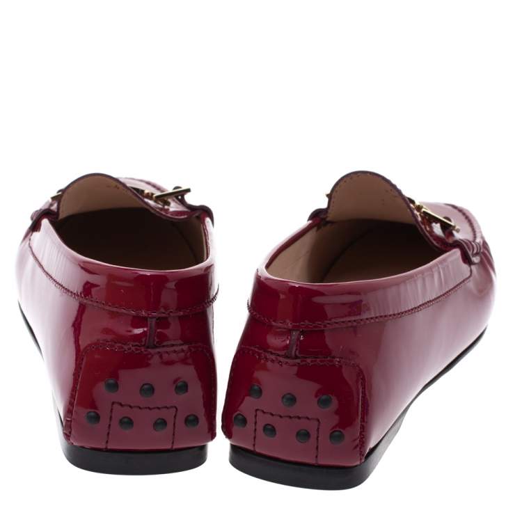 Pre Owned Tod's Fuchsia Patent Leather Horsebit Loafers Size 40