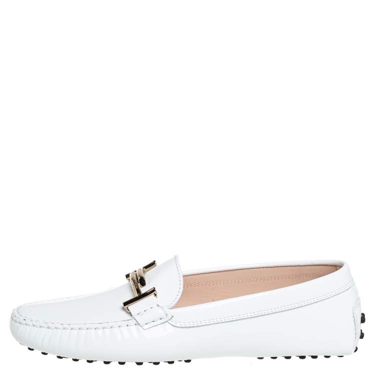 Pre Owned Tod's White Patent Leather Gommini Doppia  Loafers Size 39