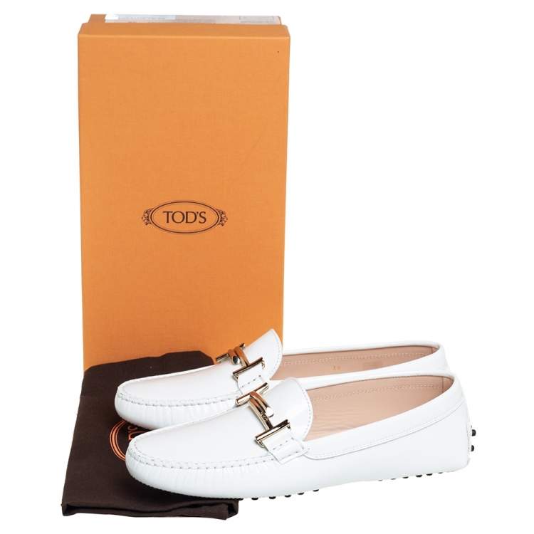 Pre Owned Tod's White Patent Leather Gommini Doppia  Loafers Size 39