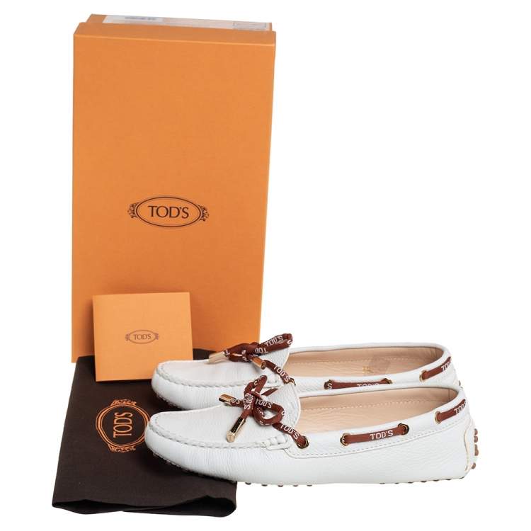 Pre Owned Tod's White Leather Gommini Driving Loafers Size 38