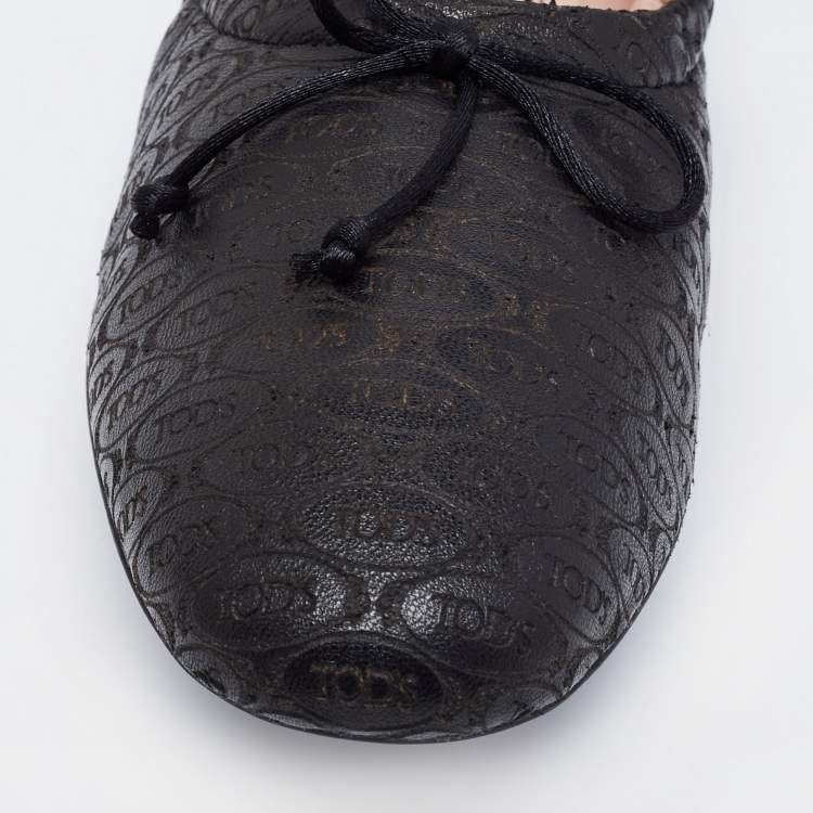 Pre Owned Tod's Black Leather Scrunch Ballet Flats Size 37