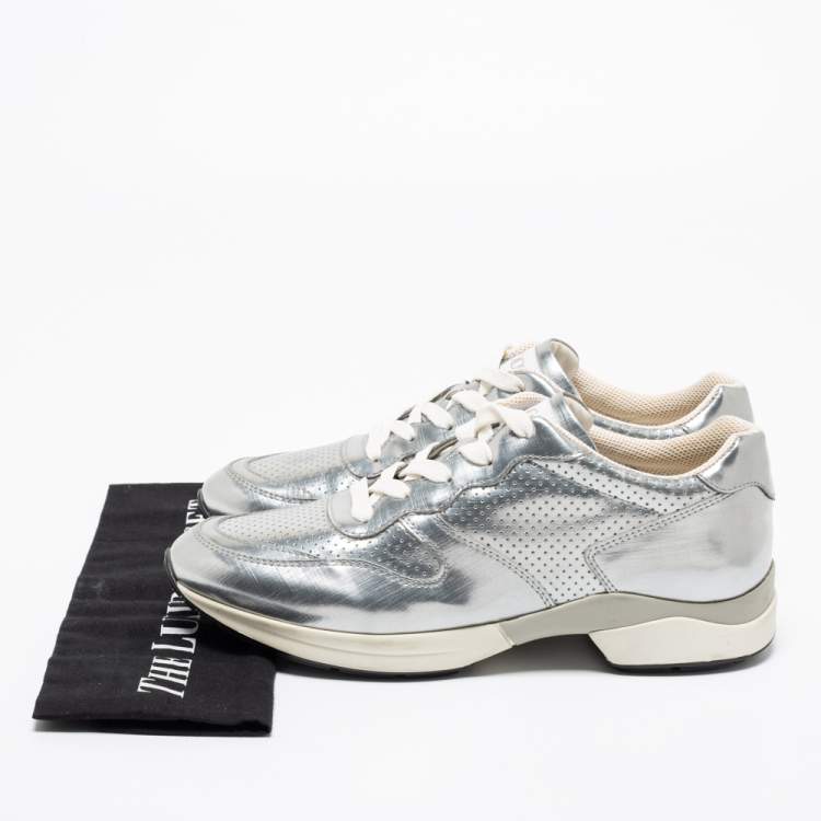 Pre Owned Tod's Silver Perforated Leather Sportivo Active Sneakers Size 38.5