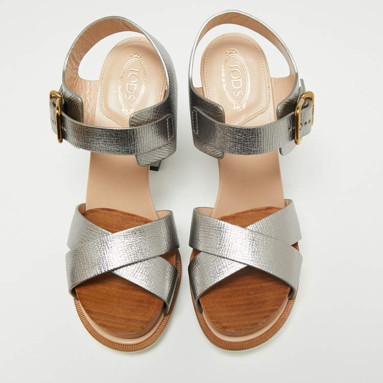 Pre Owned Tod's Metallic Silver Leather Criss Cross Platform Ankle Strap Sandals Size 37.5