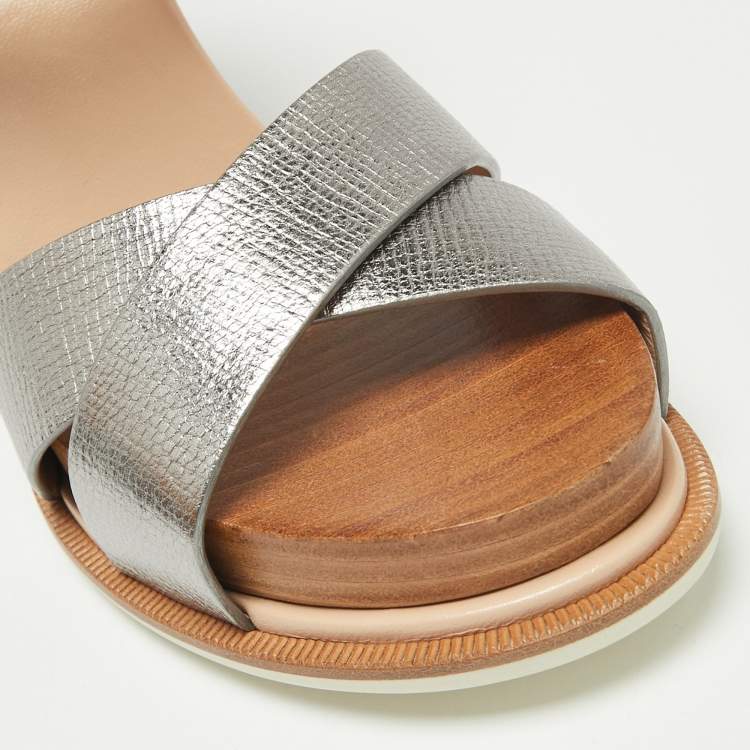 Pre Owned Tod's Metallic Silver Leather Criss Cross Platform Ankle Strap Sandals Size 37.5