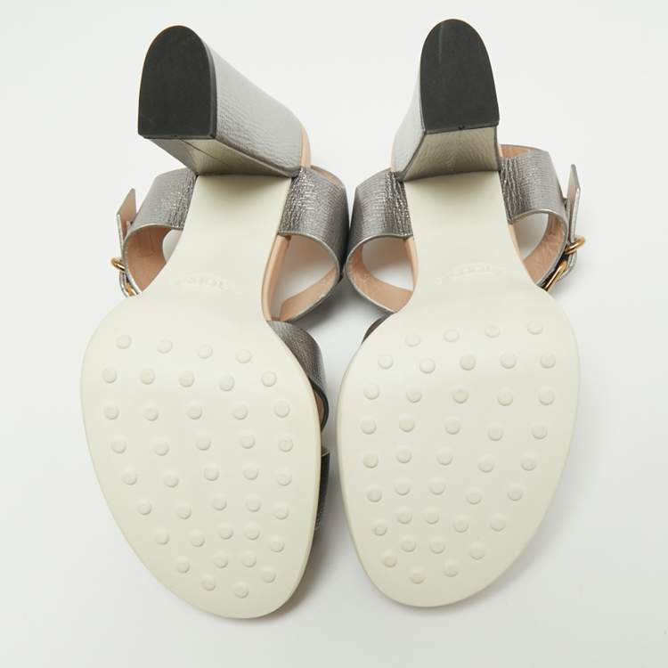 Pre Owned Tod's Metallic Silver Leather Criss Cross Platform Ankle Strap Sandals Size 37.5