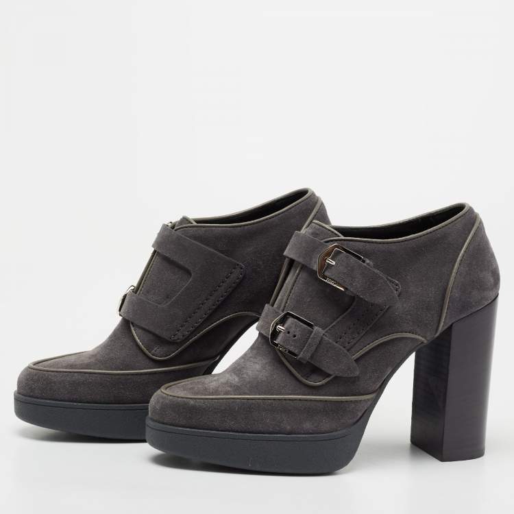 Pre Owned Tod's Grey Suede Double Strap Buckle Block Heel Booties Size 38.5 