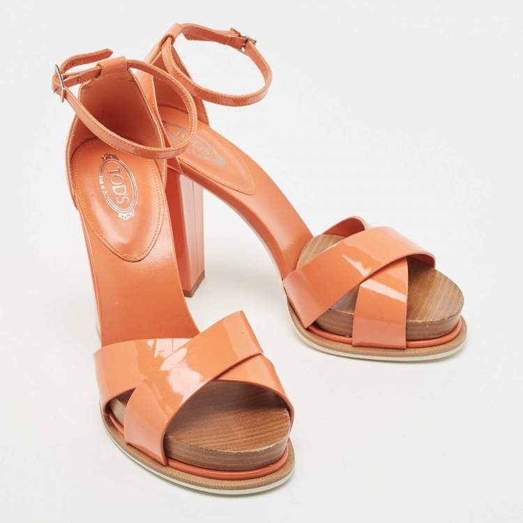 Pre Owned Tod's Light Orange Patent Leather Block Heel Ankle Strap Sandals Size 38.5