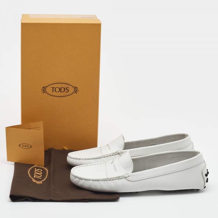مملوكة مسبقًا Tod's White Leather Penny Driving Loafers Size 39