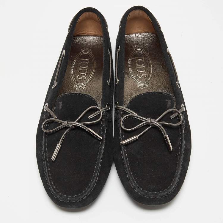 مملوكة مسبقًا Tod's Black Suede Accent Bow Slip On Loafers Size 39