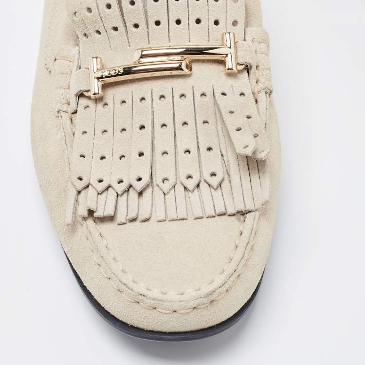 مملوكة مسبقًا Tod's Grey Suede Gommini Heaven Fringe Penny Loafers Size 38