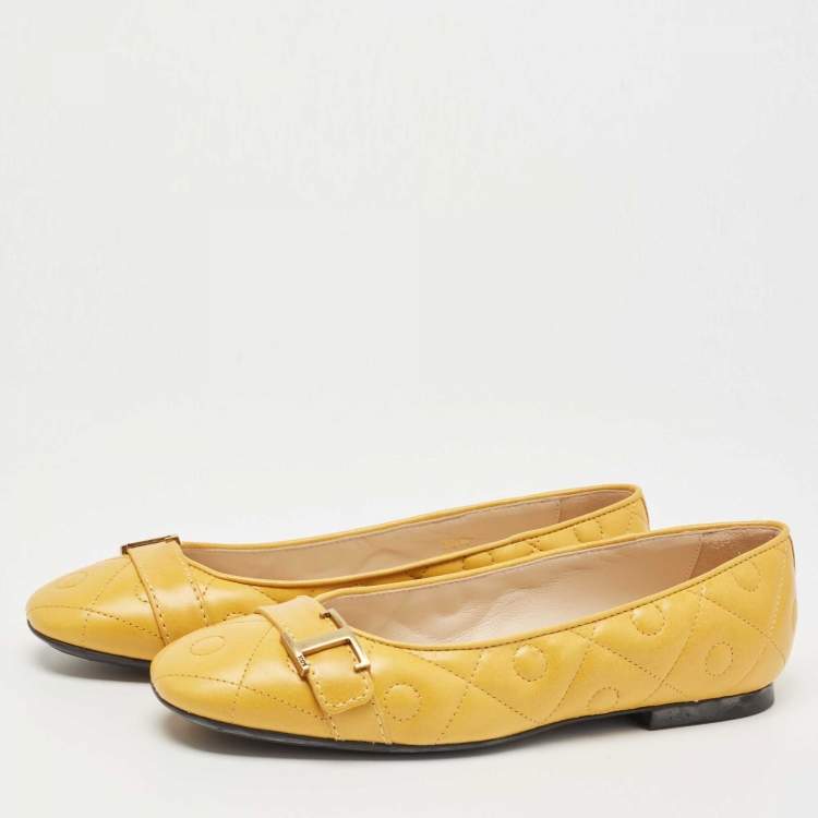 Yellow flat deals dress shoes