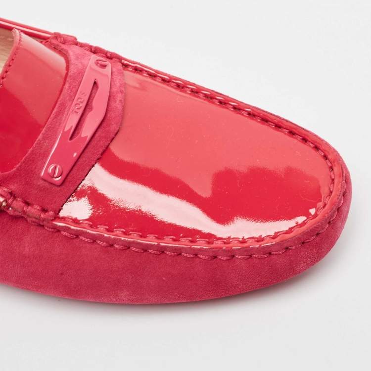 Pre Owned Tod's Red Patent Leather and Suede Gommino Loafers Size 39