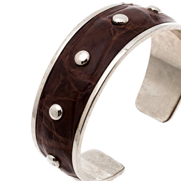 Pre Owned Tod's Dark Brown Embossed Leather Studded Silver Tone Narrow Cuff Bracelet