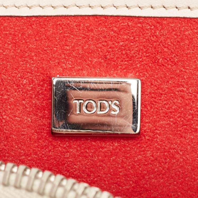 Pre Owned Tod's Light Beige Leather Micro Studs Gommino Shoulder Bag